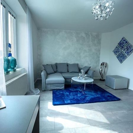 Ruhige Unterkunft Mit Einer Schoenen Aussicht Apartment Znojmo Exterior photo