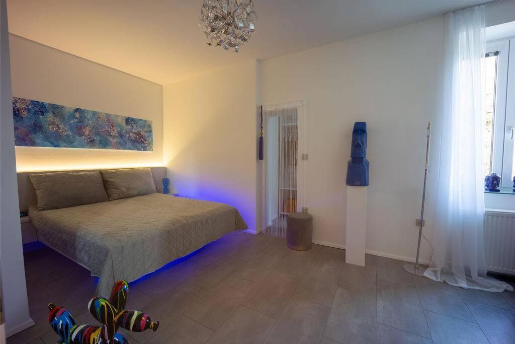 Ruhige Unterkunft Mit Einer Schoenen Aussicht Apartment Znojmo Exterior photo