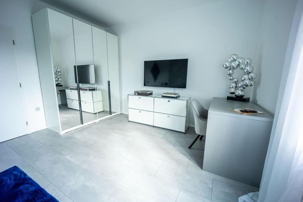 Ruhige Unterkunft Mit Einer Schoenen Aussicht Apartment Znojmo Exterior photo